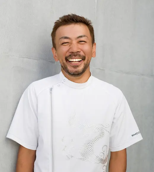 虎ノ門ヒルズ龍クリニック歯科・医科の理事長　龍信之助